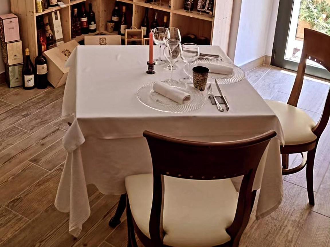 La Locanda Di Castromediano Castelmezzano Exterior foto